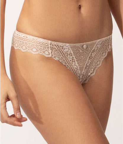 Cassiopee Thong