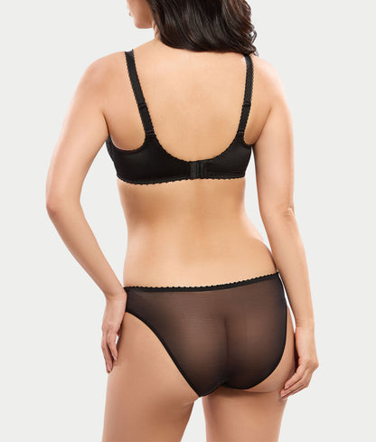 Alix Brief
