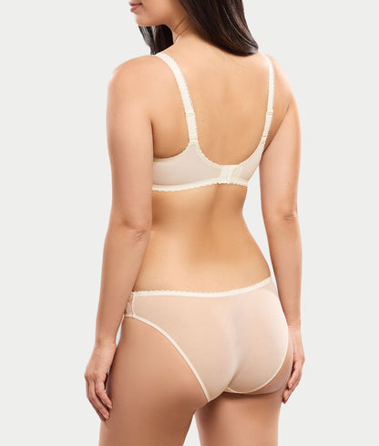 Alix Brief