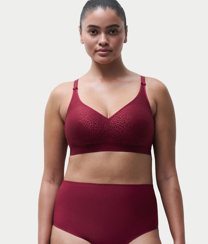 C Magnifique Wire-Free Minimizer Bra