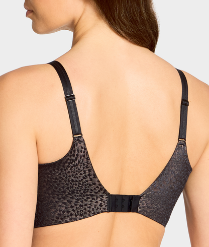 Magique Back-Smoothing Wire-Free Minimizer Bra