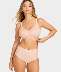Nude Blush