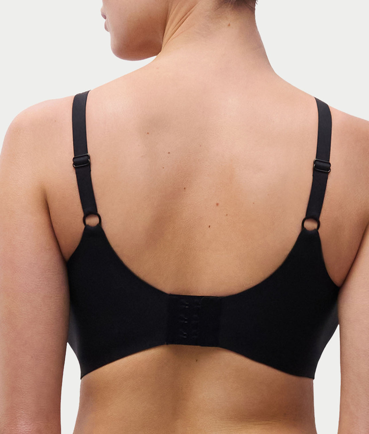 SoftStretch Power V-Neck Wire-Free Bra
