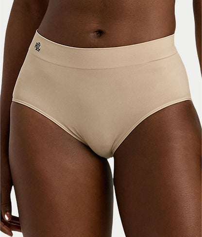 Seamless Brief