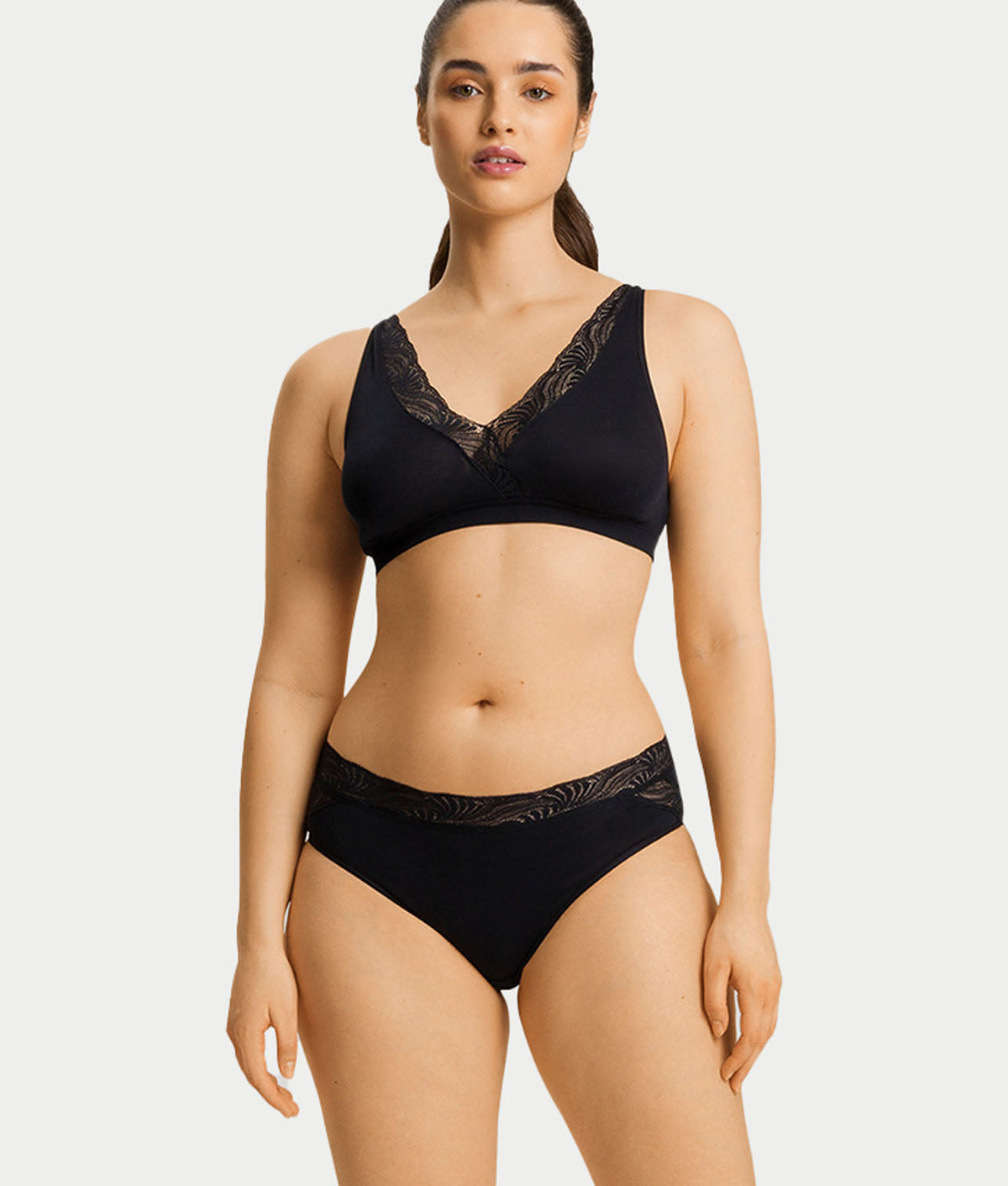 Cotton Delight Hi-Cut Brief
