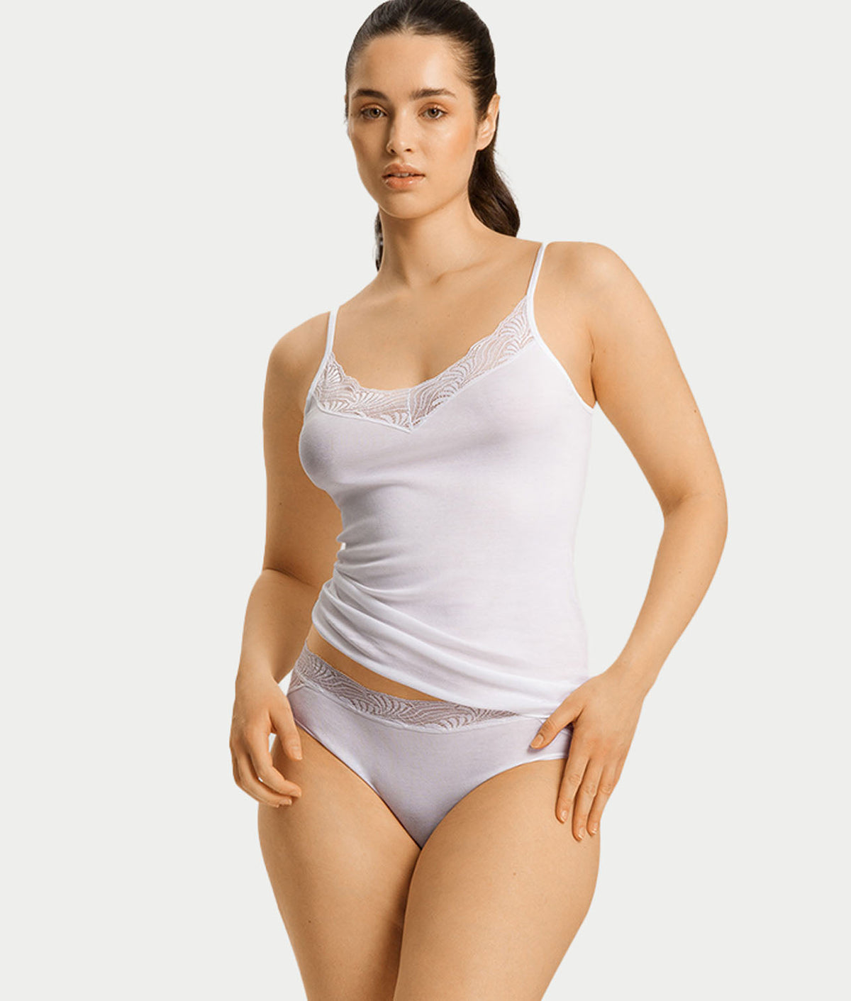 Cotton Delight Hi-Cut Brief