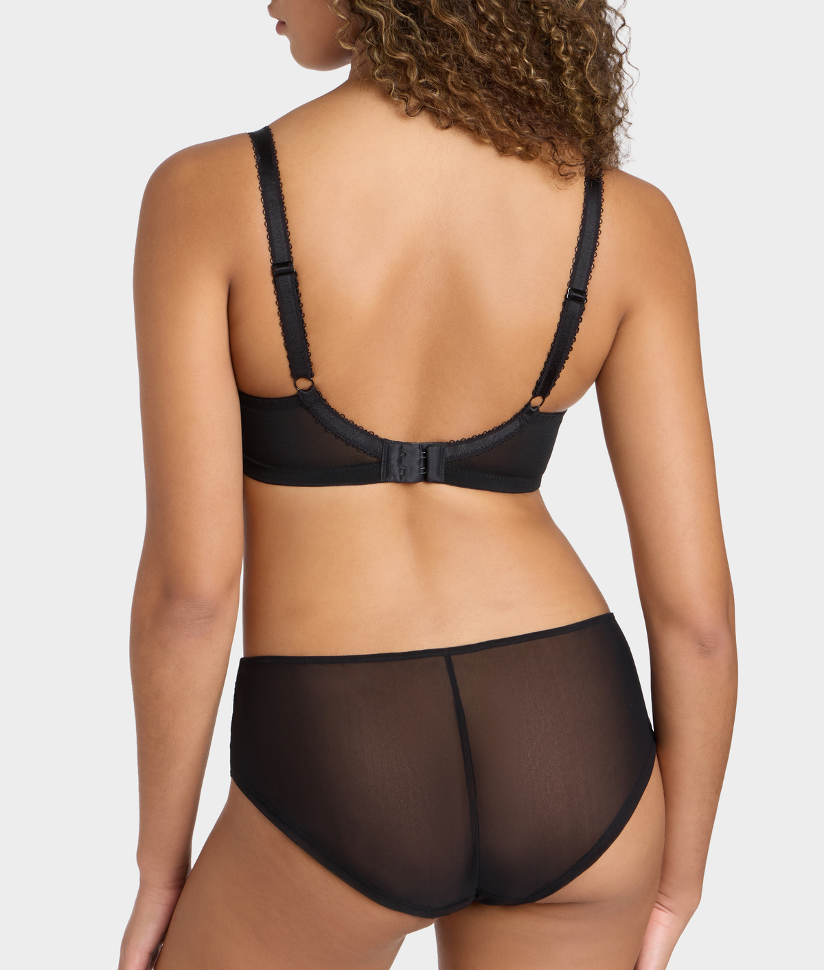 Clara Brazilian Brief