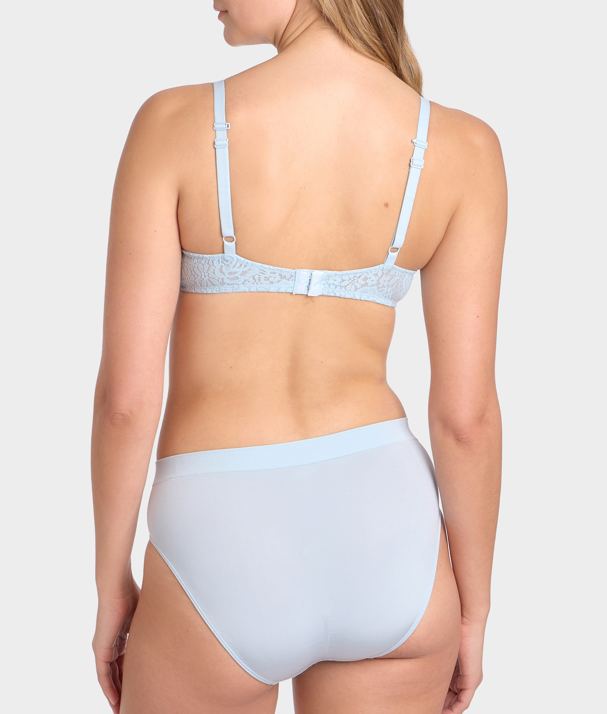 B-Smooth Hi-Cut Brief