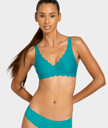 b.Wow'd Convertible Wire-Free Bra
