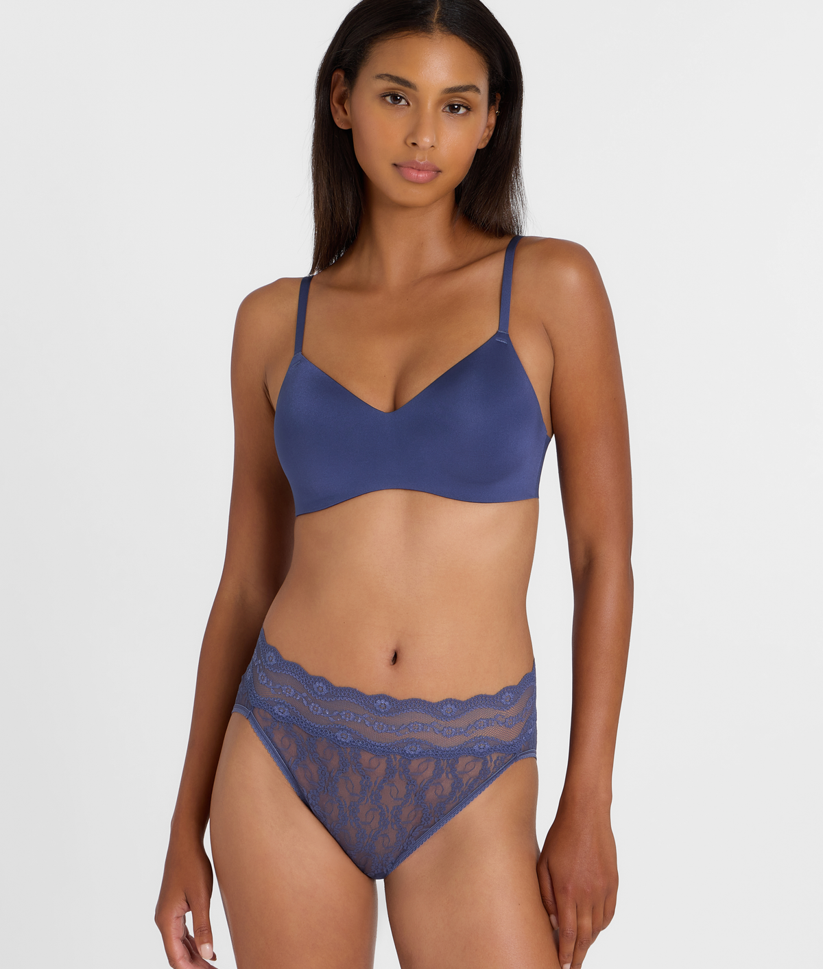 Spotlight Wire-Free Contour Bra