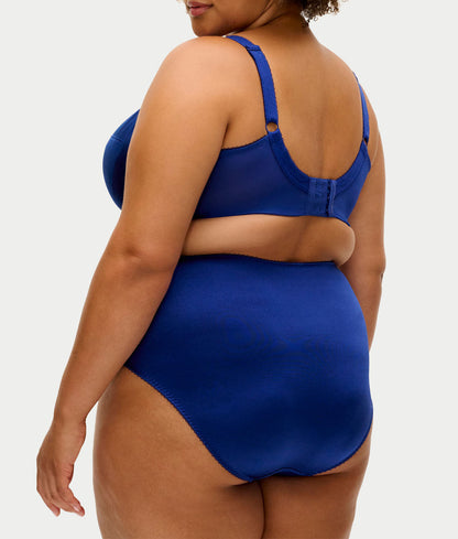 Keira Brief