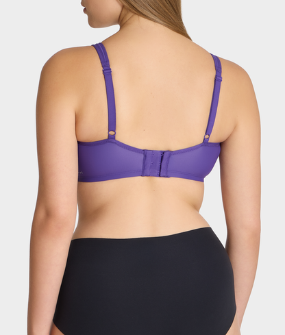 Everyday Essential Full-Coverage Minimizer Bra