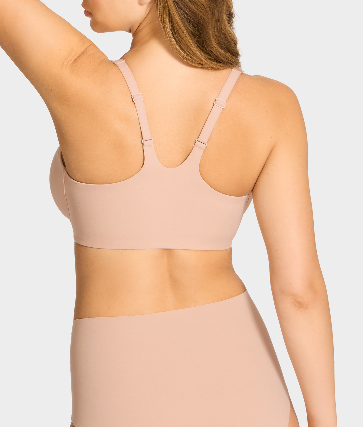 The Absolute Minimizer Front-Close Bra