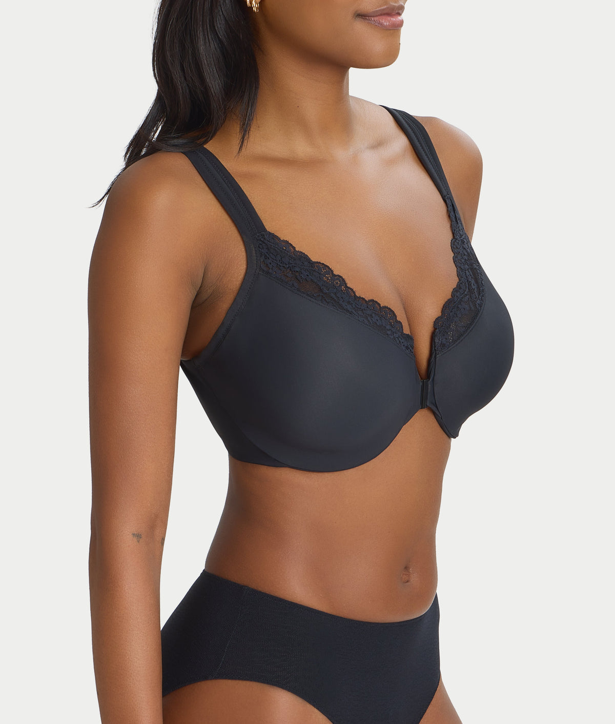 Everyday Essential Front-Close Minimizer Bra