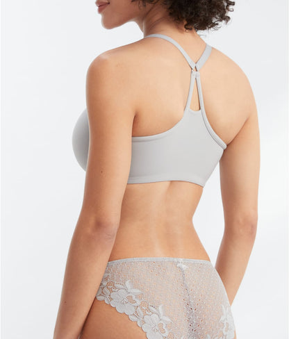 The Effortless Front-Close Bra