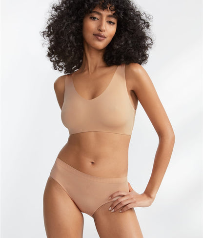 The Easy Everyday Seamless Hipster
