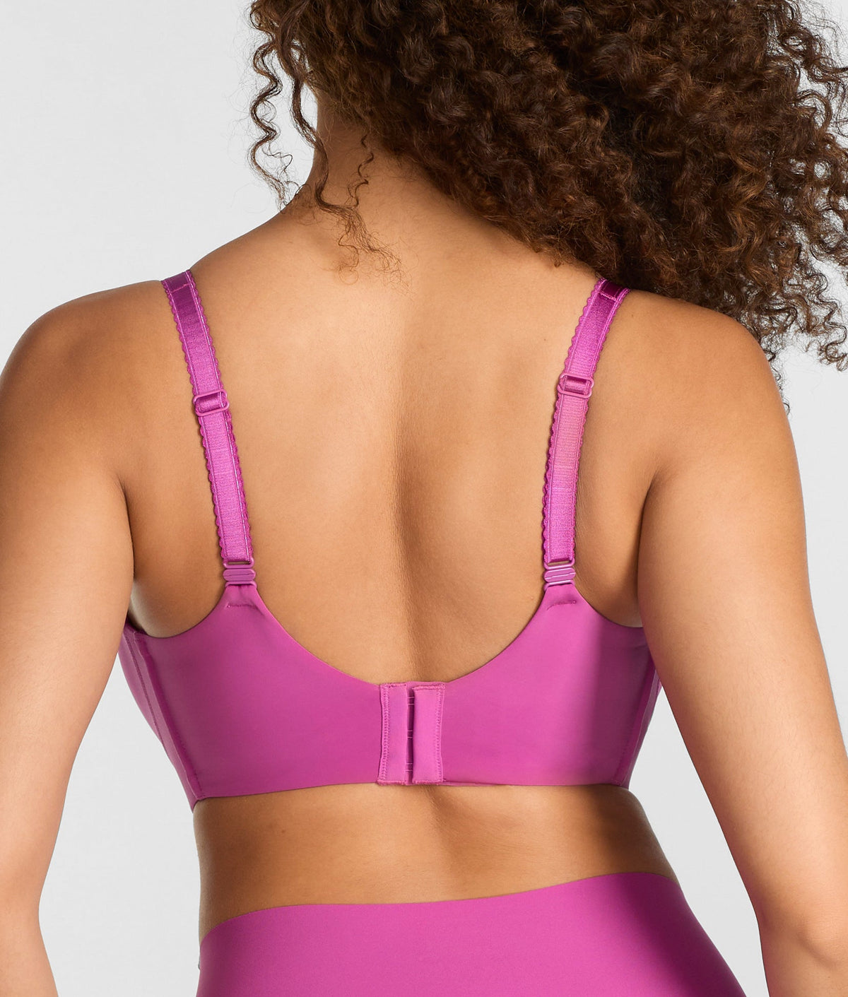 The Favorite Wire-Free Smoothing T-Shirt Bra