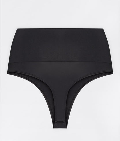 The Smoothing Seamless Thong