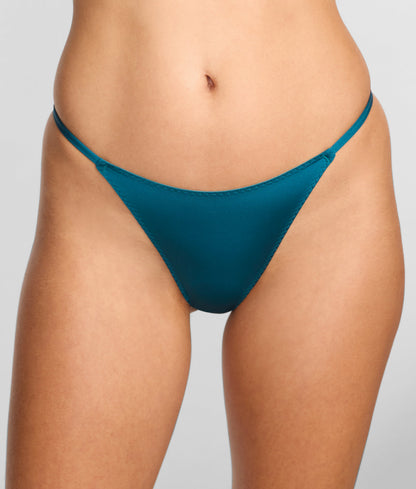Spotlight Hi-Kini