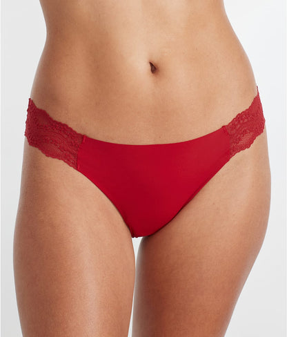 b.Barenecessities Thong