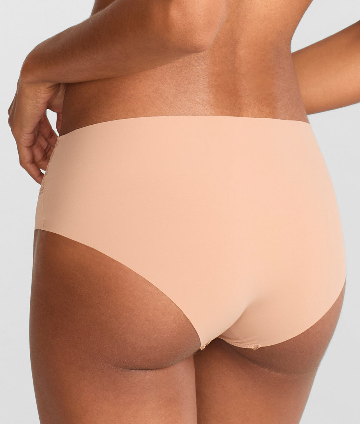 b.Barenecessities Hipster