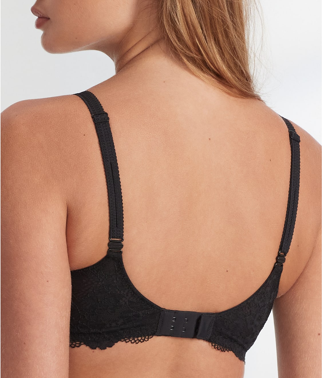 Push-Up Plunge Bra