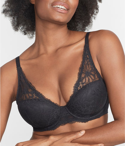 Lightly Lined Lace Plunge Bra