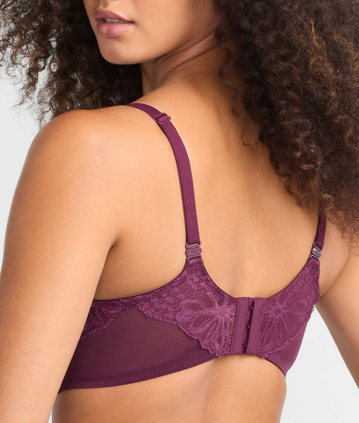 Lightly Lined Lace Plunge Bra