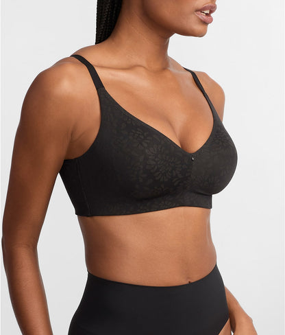 Comfort Chic Back Smoothing Wire-Free Bra