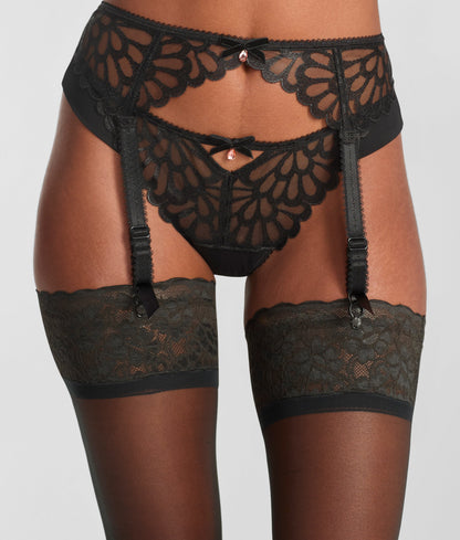 Loveland Garter Belt