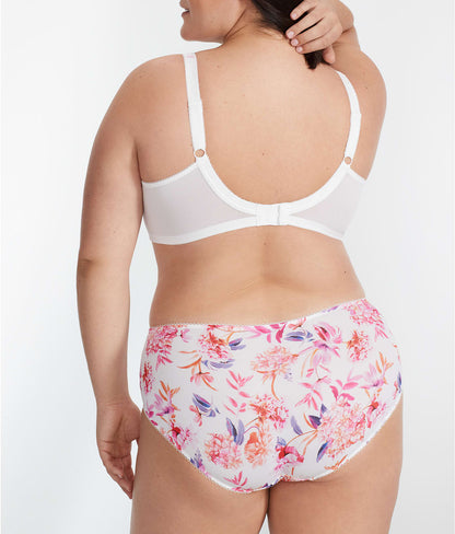 Kayla Brief