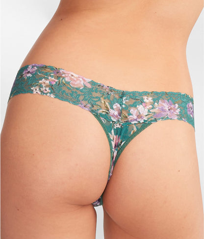 Signature Lace Low Rise Printed Thong