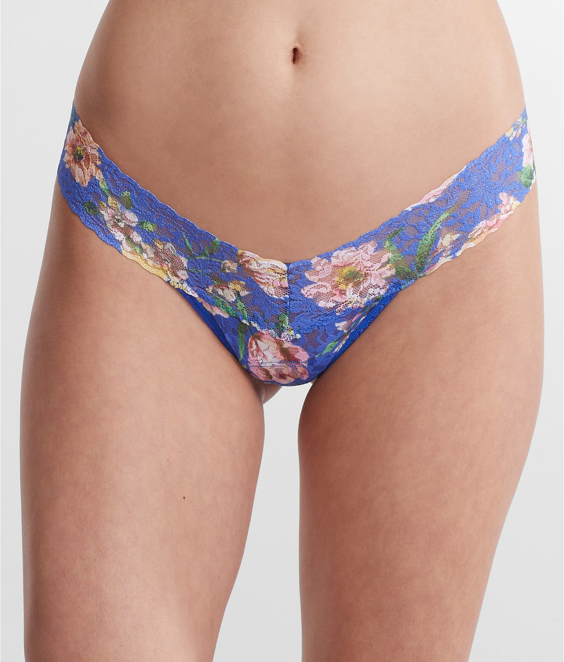 Signature Lace Low Rise Printed Thong