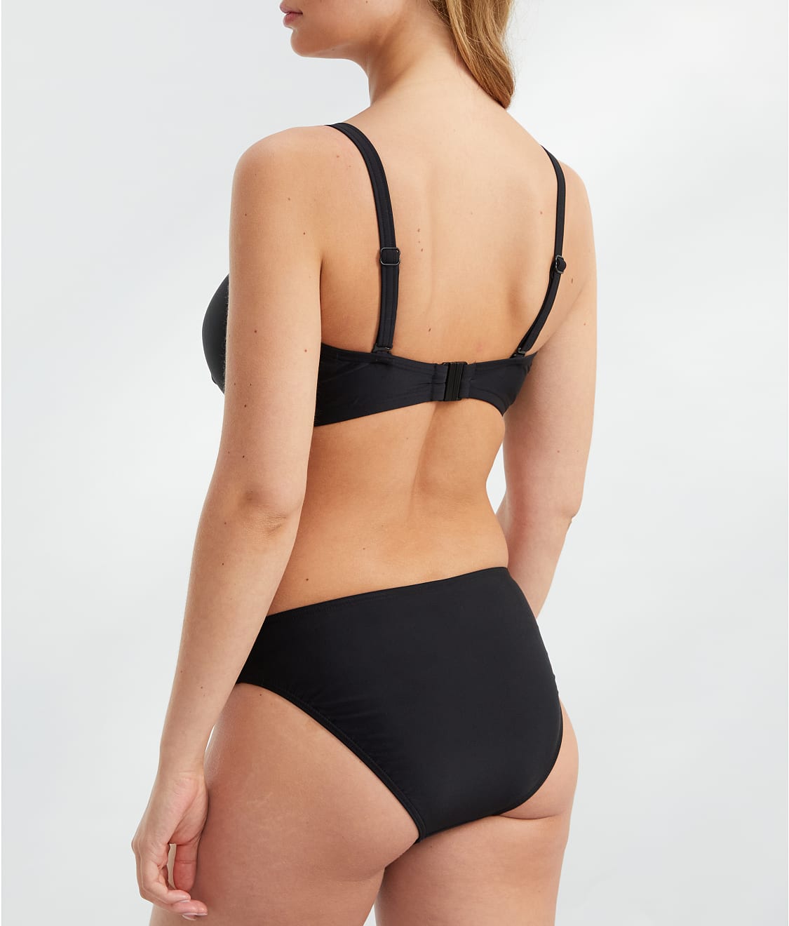 Free Spirit Twist Bikini Top