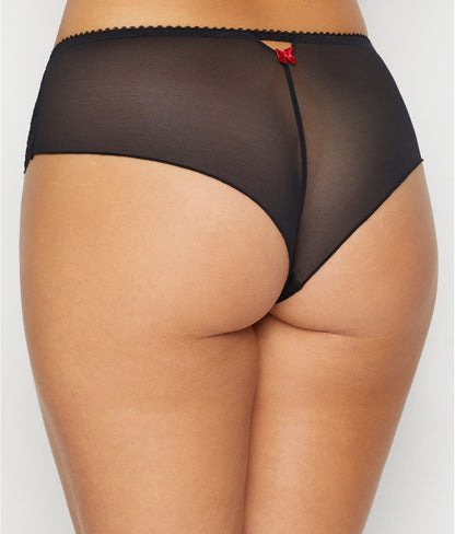Amour Shorty
