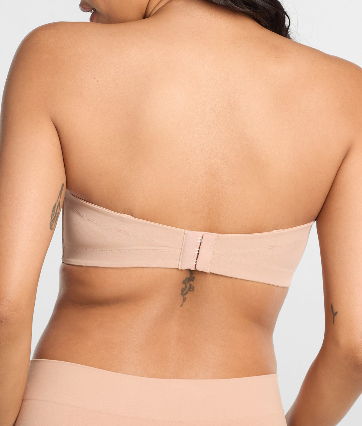 Self-Assured Push-Up Strapless Bra